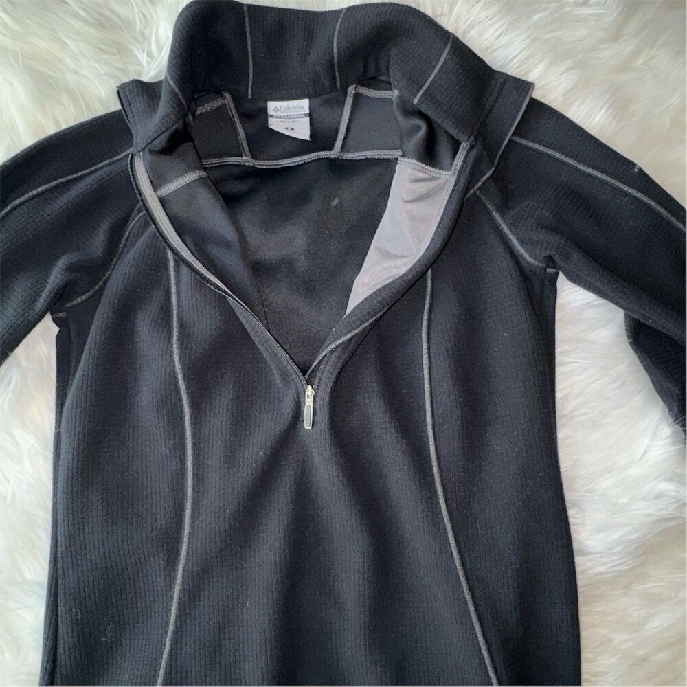 Columbia Women's Titanium Textured Black 1/2 Zip Pullover Size S Activewear - Picture 4 of 12